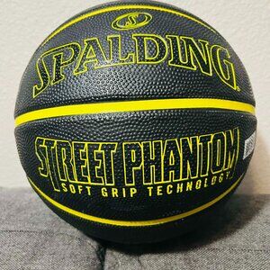 Spalding Street Phantom Outdoor Basketball Neon Yellow 29.5"
